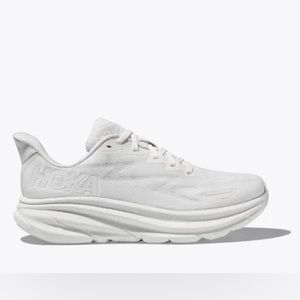 Hoka Clifton 9 size 8.5W